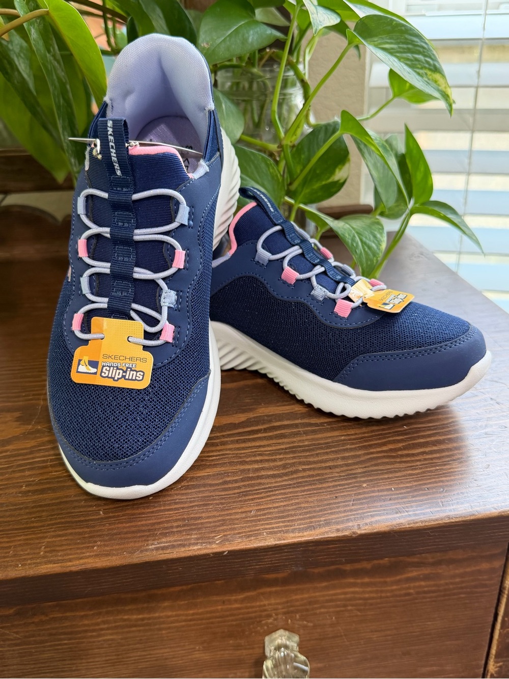 Skechers Girls Navy Hands Free Slip-Ins Sneakers w/Memory Foam Size 1 NIB